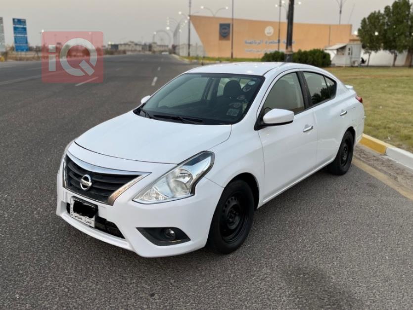 Nissan Versa